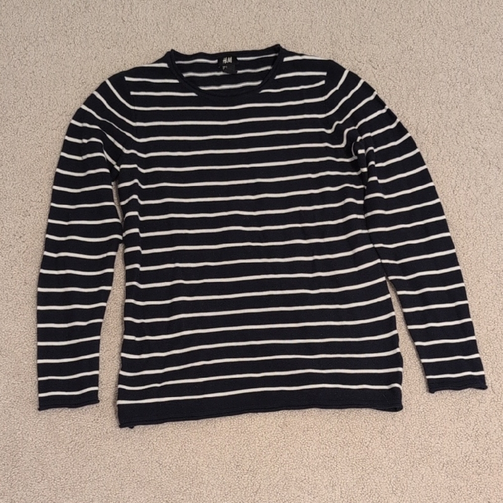 H&M Black and White Striped Knit Pullover, Small